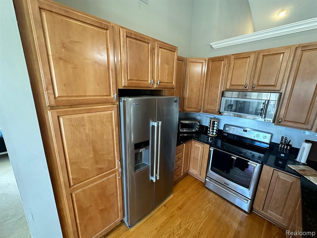 615 CONSTITUTION Street, Canton, MI 48188 — Photo 15