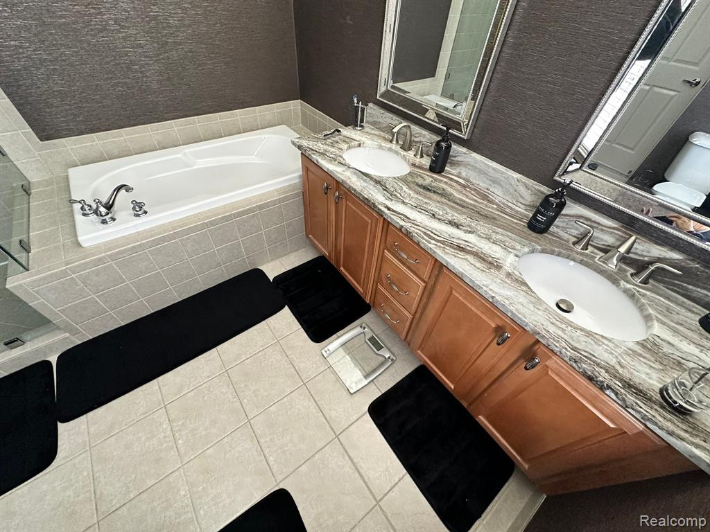 615 CONSTITUTION Street, Canton, MI 48188 — Photo 27