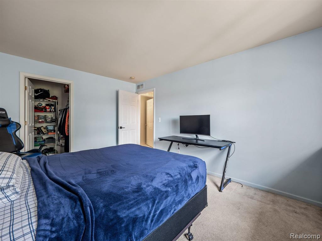 44975 MARIGOLD Drive, Sterling Heights, MI 48314 — Photo 19