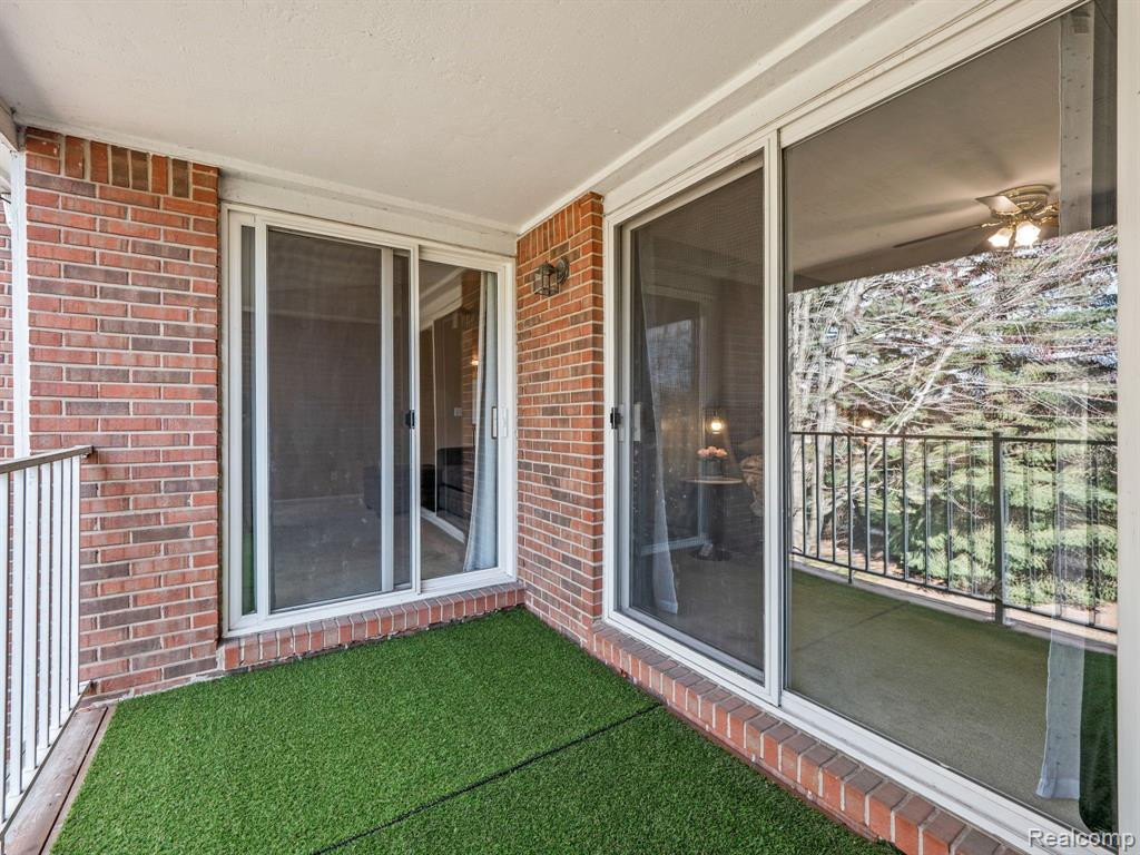 44975 MARIGOLD Drive, Sterling Heights, MI 48314 — Photo 22