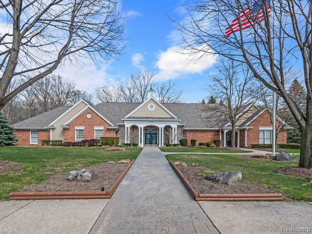 44975 MARIGOLD Drive, Sterling Heights, MI 48314 — Photo 24