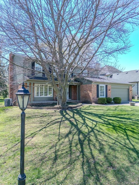 541 AUGUSTA Drive, Rochester Hills, MI 48309 — Photo 60
