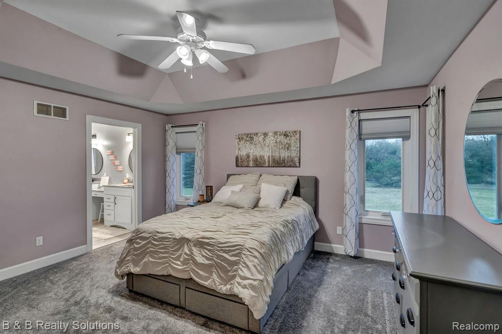 5708 MARTUS Road, North Branch, MI 48461 — Photo 4
