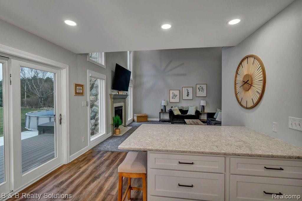 5708 MARTUS Road, North Branch, MI 48461 — Photo 8