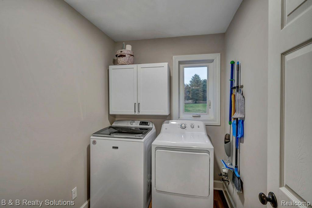 5708 MARTUS Road, North Branch, MI 48461 — Photo 17