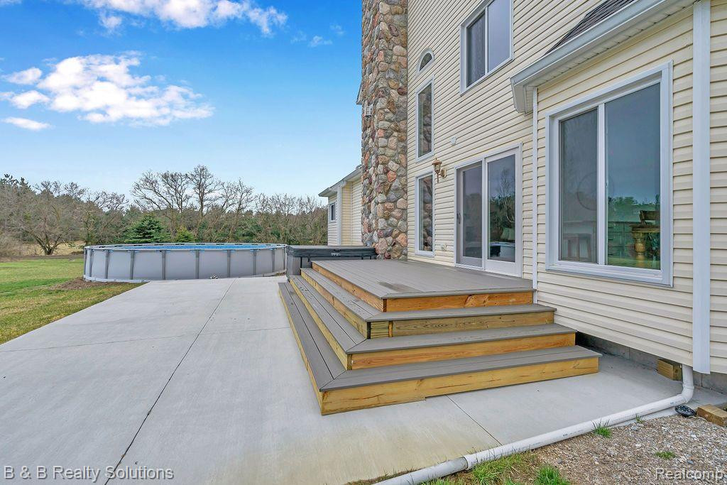 5708 MARTUS Road, North Branch, MI 48461 — Photo 35