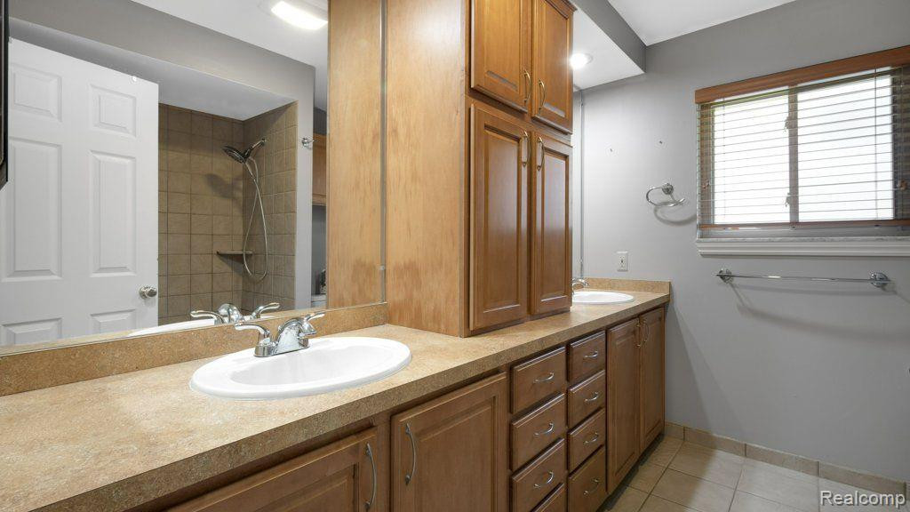 46204 APPLE LANE Lane, Macomb, MI 48044 — Photo 40