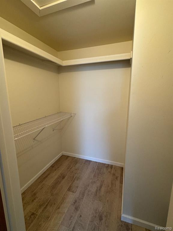 1594 DOVER Hill S, Walled Lake, MI 48390 — Photo 16