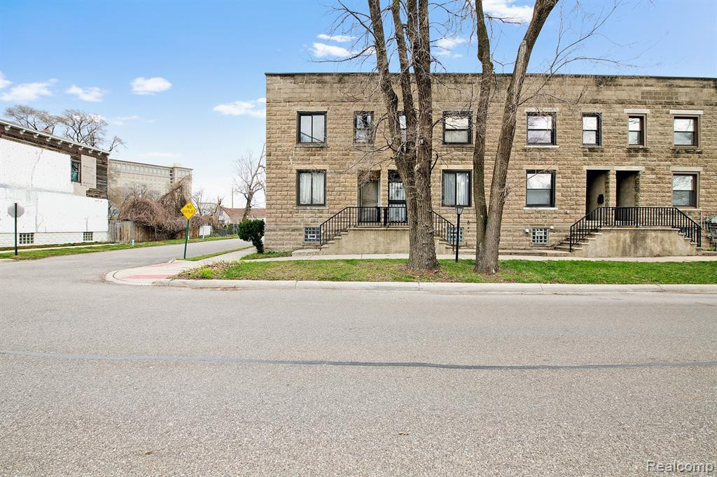 1750 SAINTE ANNE Street, 1, Detroit, MI 48216 — Photo 3