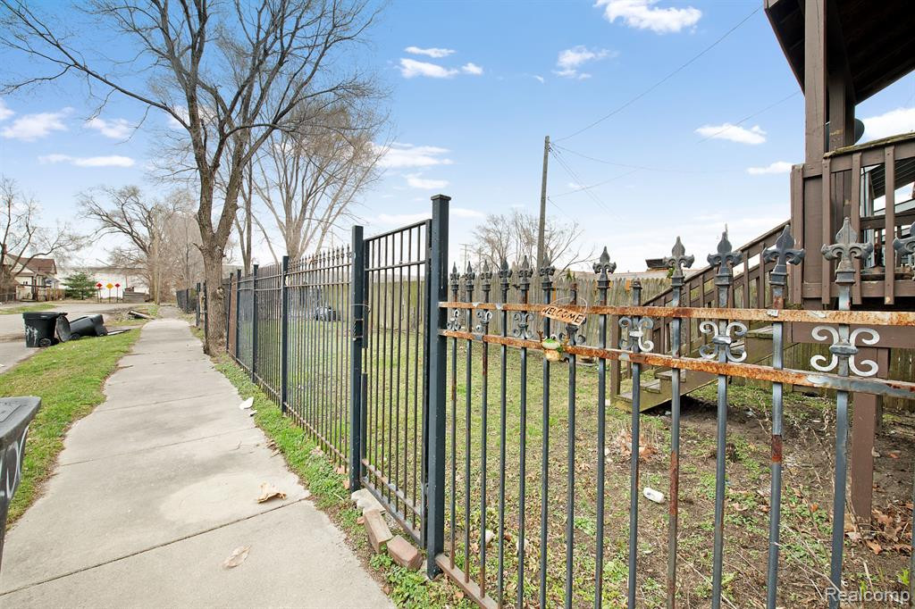 1750 SAINTE ANNE Street, 1, Detroit, MI 48216 — Photo 18