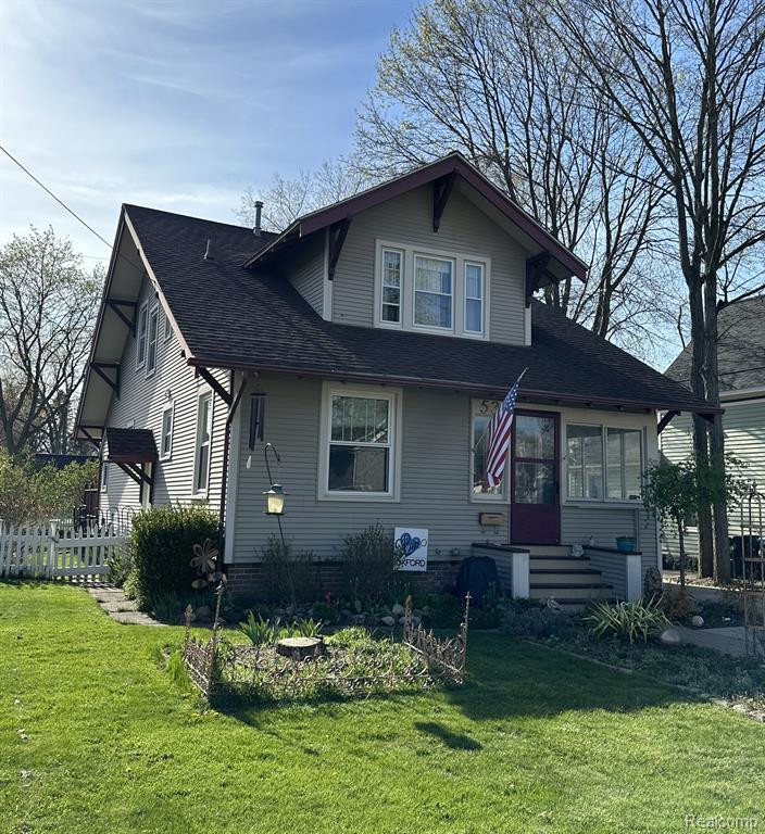 53 PONTIAC Street, Oxford, MI 48371 — front exterior