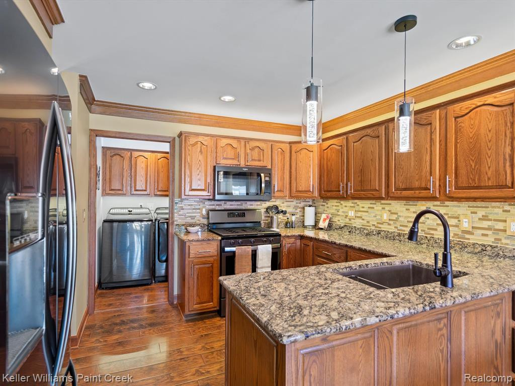 43318 CHIANTI, Sterling Heights, MI 48314 — Photo 12