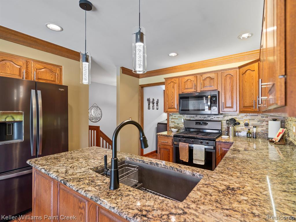 43318 CHIANTI, Sterling Heights, MI 48314 — Photo 13