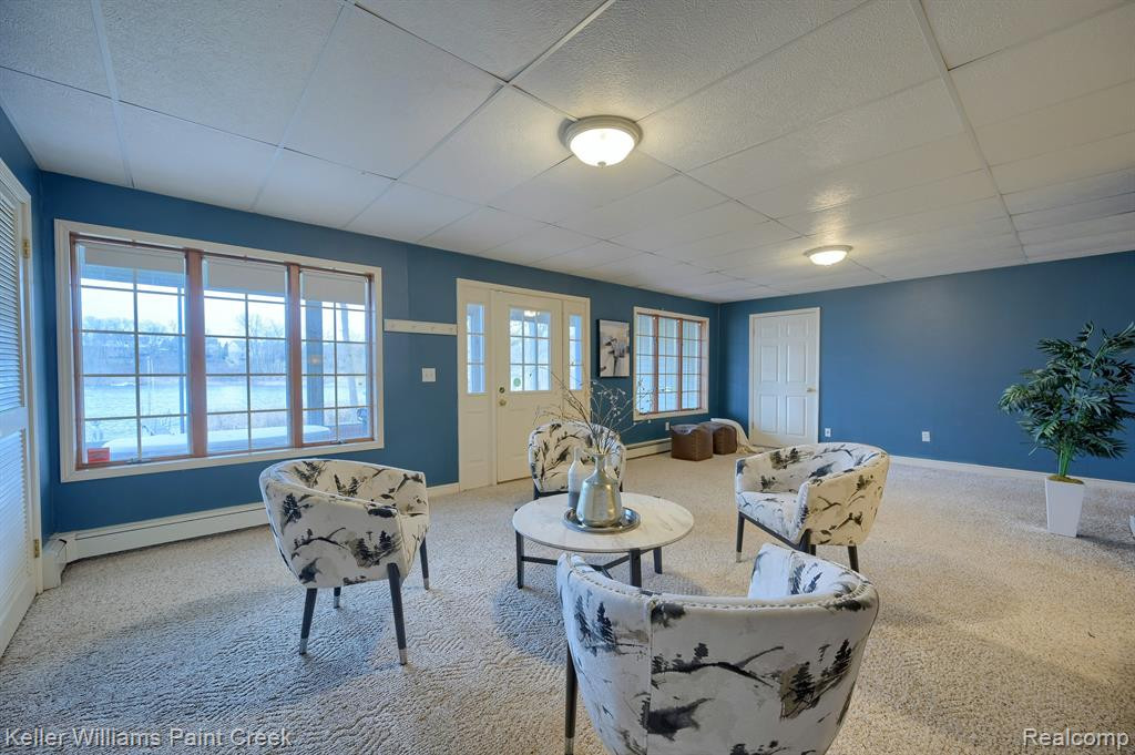 96 OVERLAKE Drive, Lake Orion, MI 48362 — Photo 31