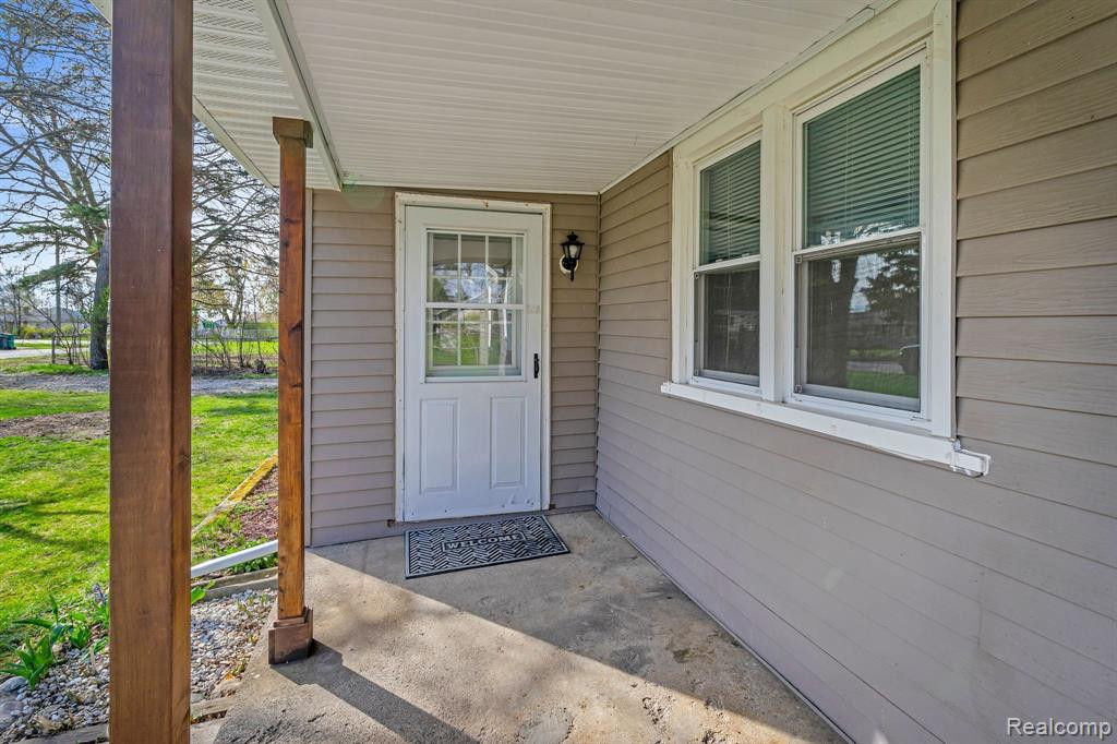 866 GLASPIE Road, Oxford, MI 48371 — Photo 4