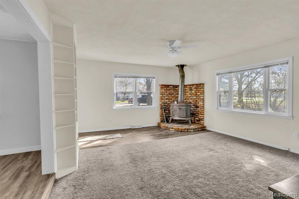 866 GLASPIE Road, Oxford, MI 48371 — Photo 5
