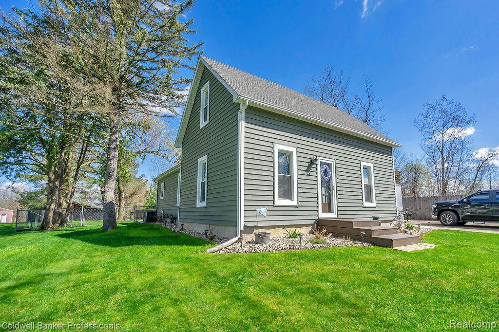 4065 PARK Street, North Branch, MI 48461 — front exterior