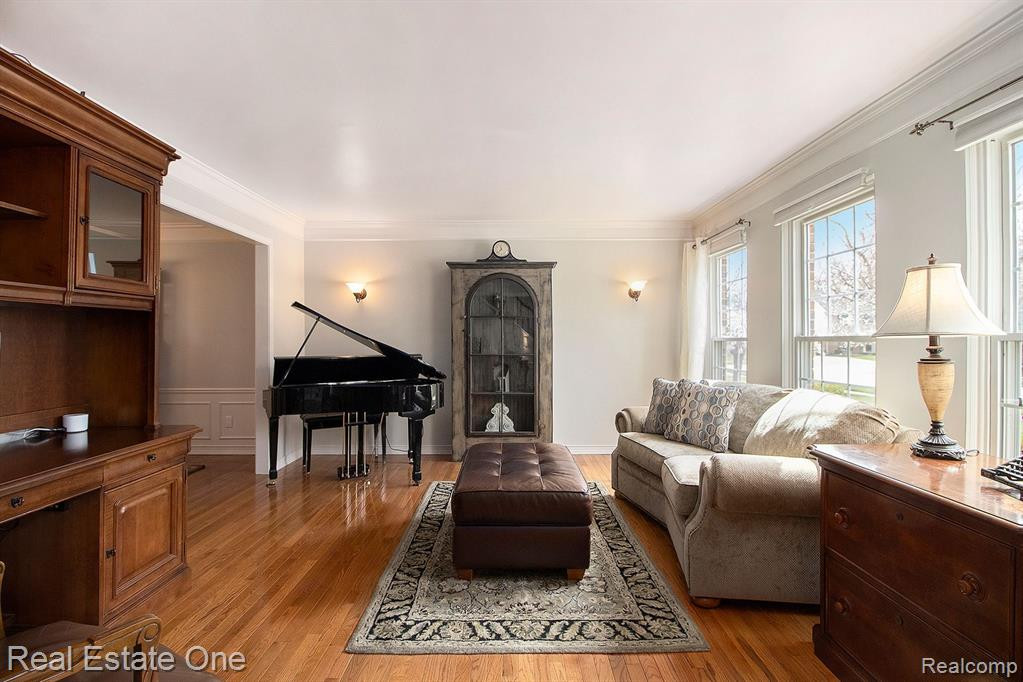 6086 MARSHALL Road, Canton, MI 48187 — Photo 9