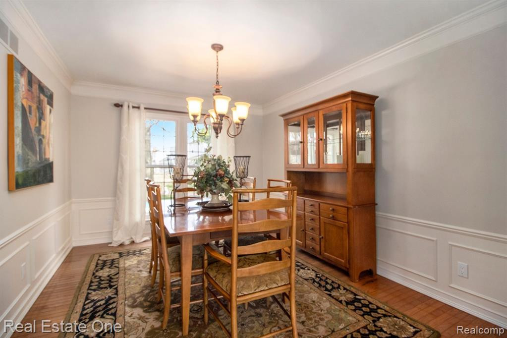 6086 MARSHALL Road, Canton, MI 48187 — Photo 19