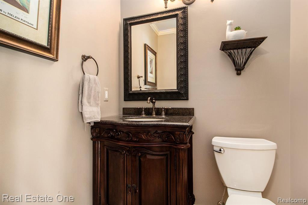 6086 MARSHALL Road, Canton, MI 48187 — Photo 26