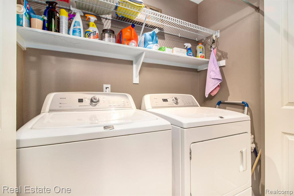 6086 MARSHALL Road, Canton, MI 48187 — Photo 40