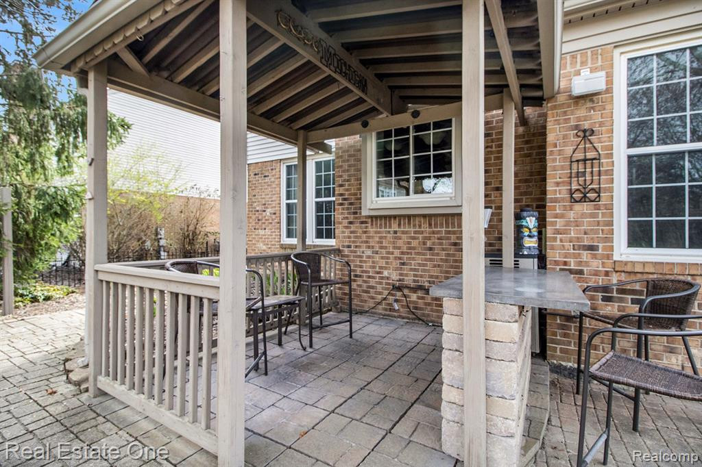 6086 MARSHALL Road, Canton, MI 48187 — Photo 51