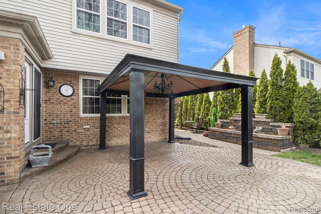 6086 MARSHALL Road, Canton, MI 48187 — Photo 54