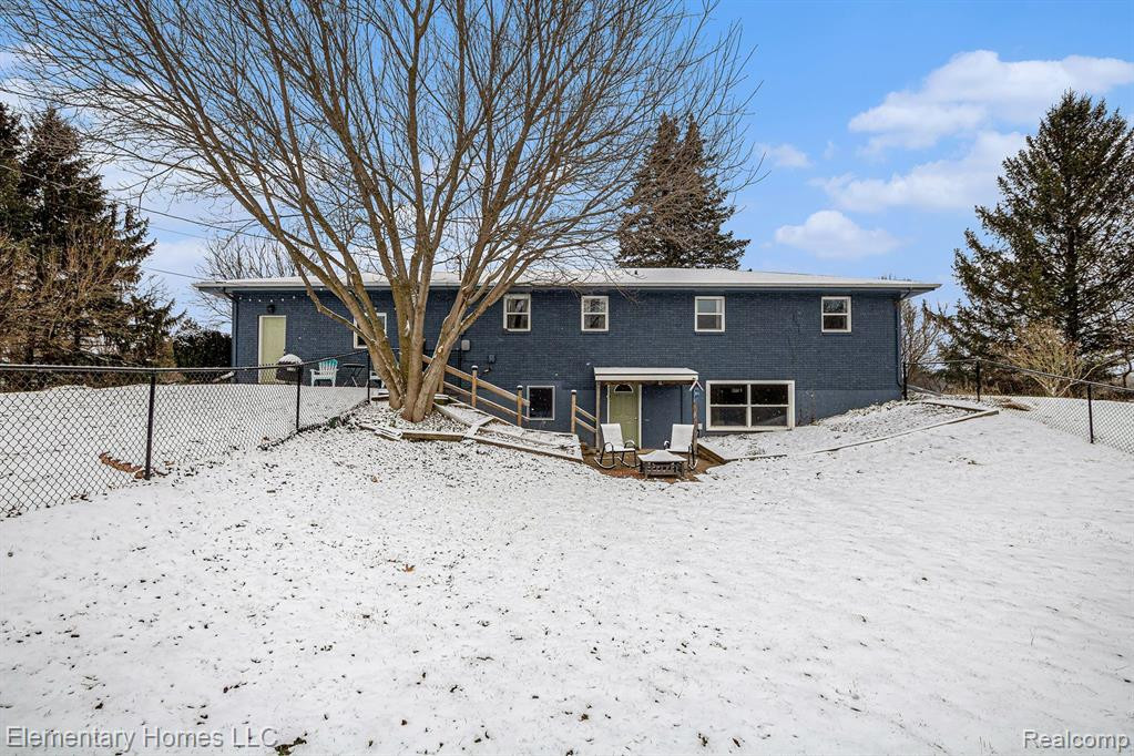 5530 TERRITORIAL Road, Benton Harbor, MI 49022 — Photo 19