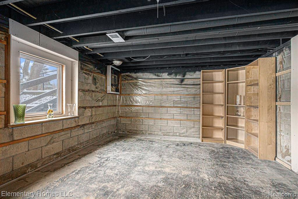 5530 TERRITORIAL Road, Benton Harbor, MI 49022 — Photo 23