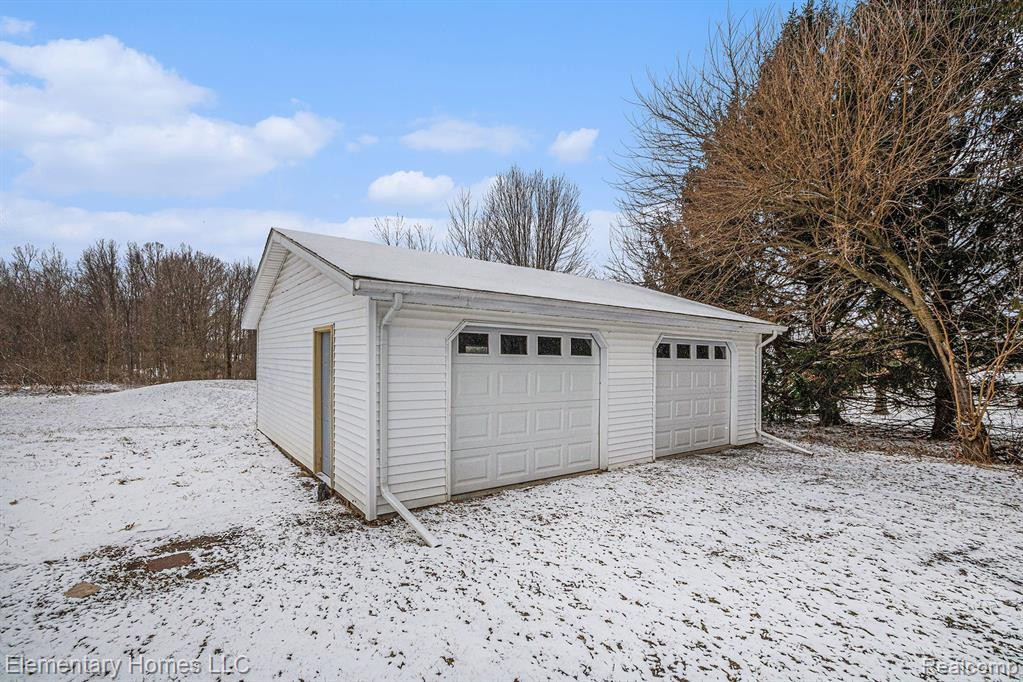 5530 TERRITORIAL Road, Benton Harbor, MI 49022 — Photo 25
