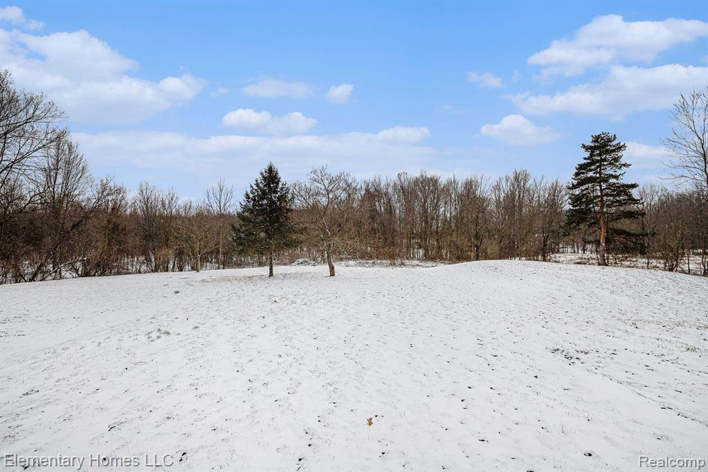 5530 TERRITORIAL Road, Benton Harbor, MI 49022 — Photo 26