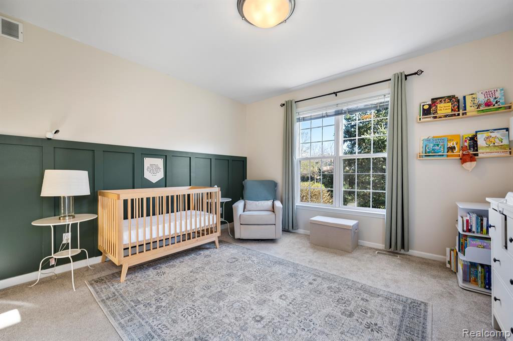 2915 N KNIGHTSBRIDGE Circle, Ann Arbor, MI 48105 — Photo 22