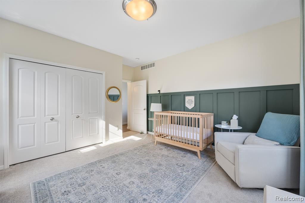 2915 N KNIGHTSBRIDGE Circle, Ann Arbor, MI 48105 — Photo 23