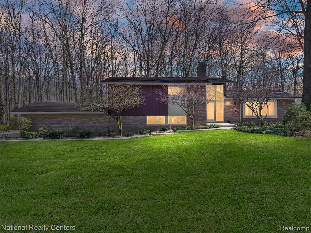 47171 BEECHCREST Drive, Plymouth, MI 48170 — front exterior