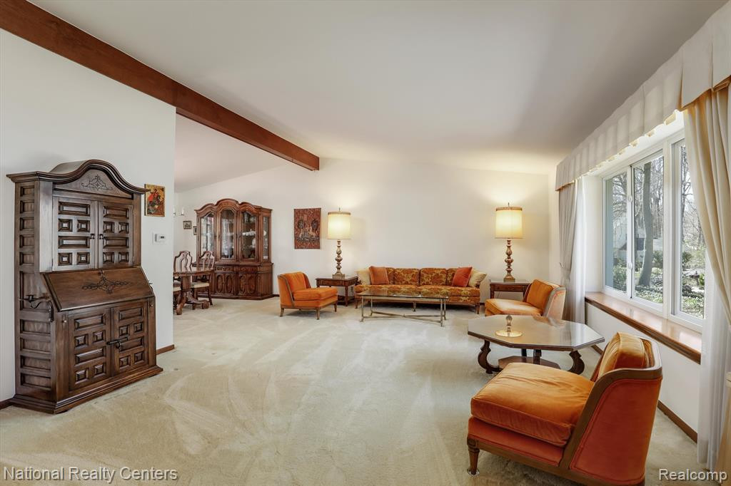 47171 BEECHCREST Drive, Plymouth, MI 48170 — Photo 4