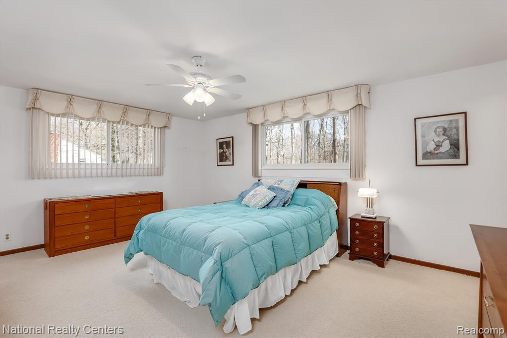 47171 BEECHCREST Drive, Plymouth, MI 48170 — Photo 16