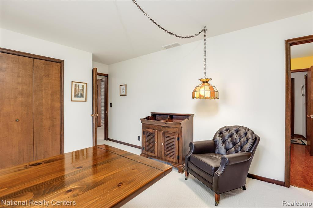 47171 BEECHCREST Drive, Plymouth, MI 48170 — Photo 24