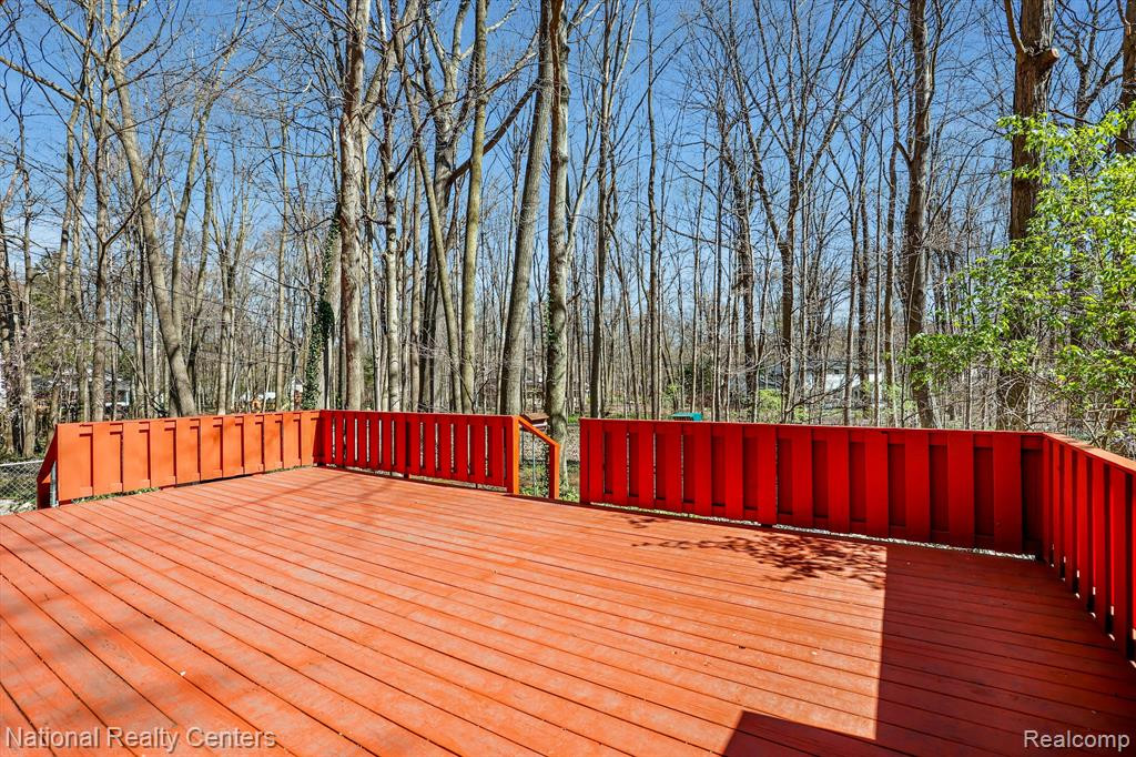 47171 BEECHCREST Drive, Plymouth, MI 48170 — Photo 30