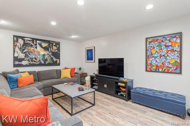 501 S Edgeworth Avenue, Royal Oak, MI 48067 — Photo 4