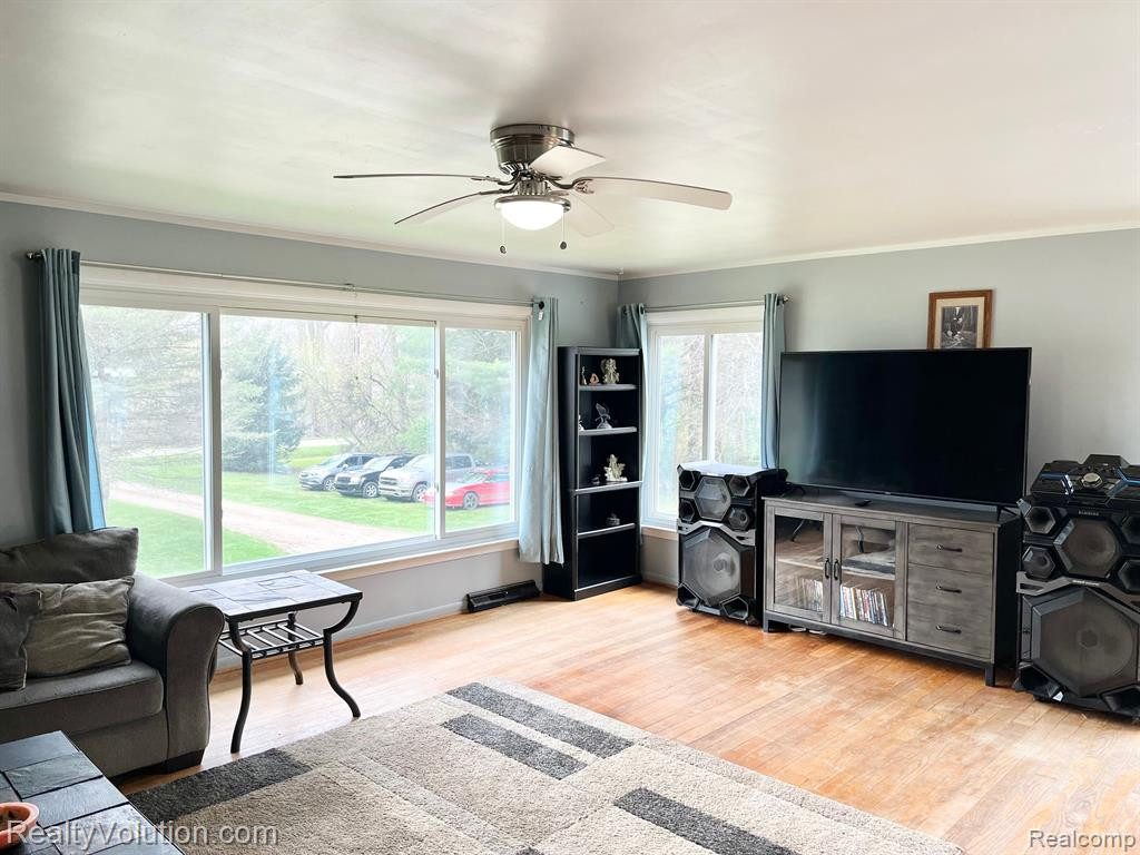 5522 HEMINGWAY LAKE Road, Otter Lake, MI 48464 — Photo 9