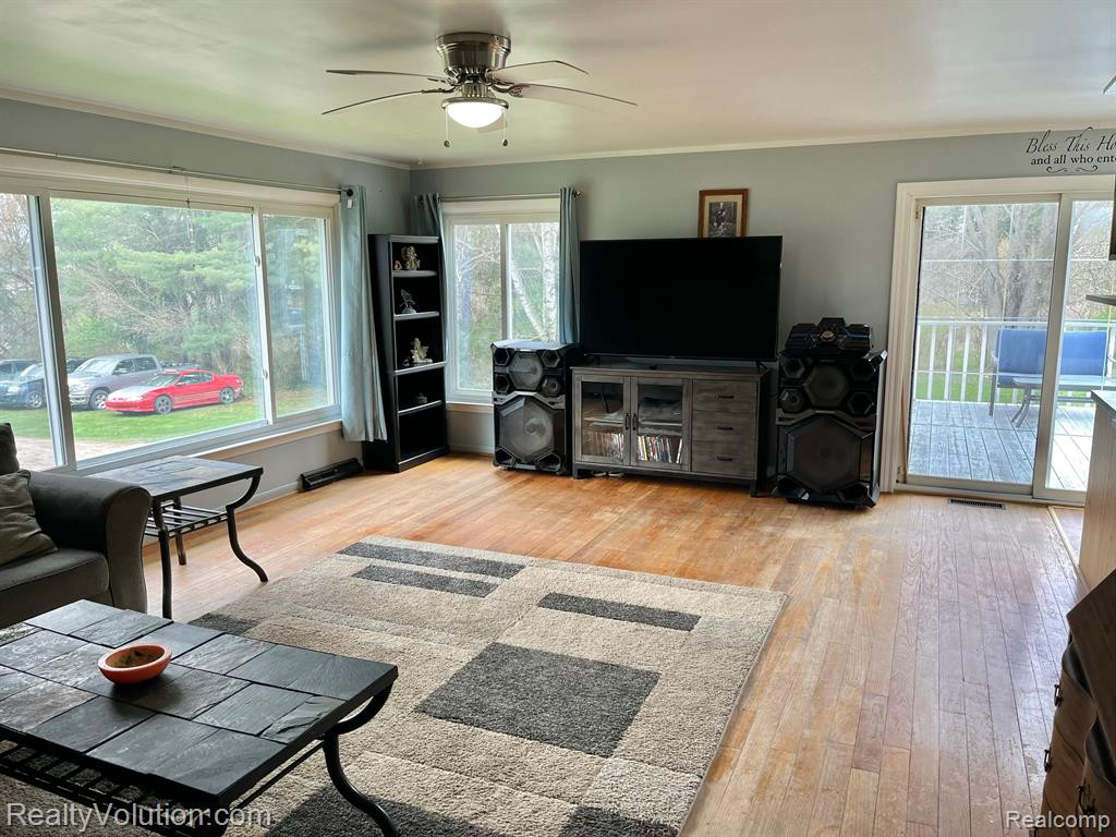 5522 HEMINGWAY LAKE Road, Otter Lake, MI 48464 — Photo 11