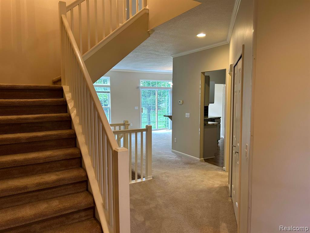 142 BURWYCK PARK Drive, Saline, MI 48176 — Photo 3
