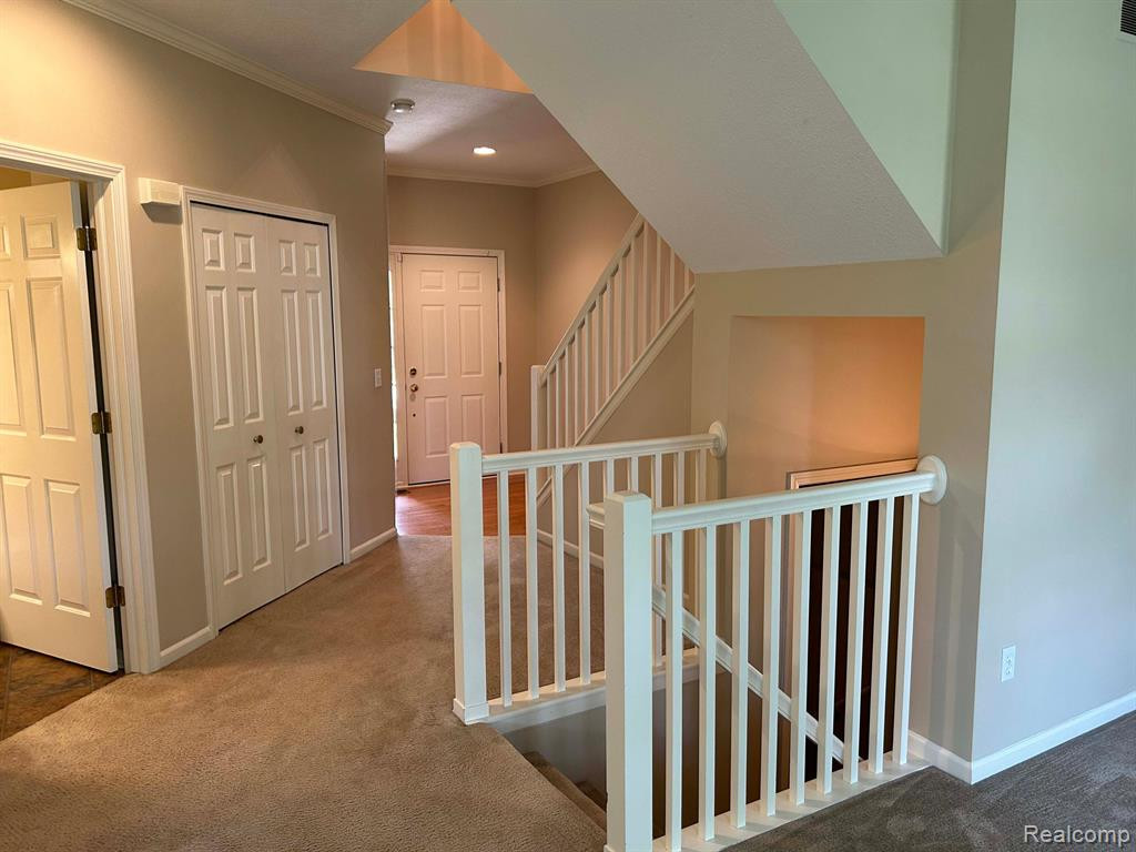 142 BURWYCK PARK Drive, Saline, MI 48176 — Photo 6