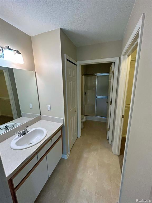 142 BURWYCK PARK Drive, Saline, MI 48176 — Photo 17