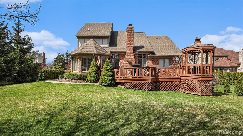55568 N KINGSWAY Drive E, Shelby Twp, MI 48316 — Photo 4