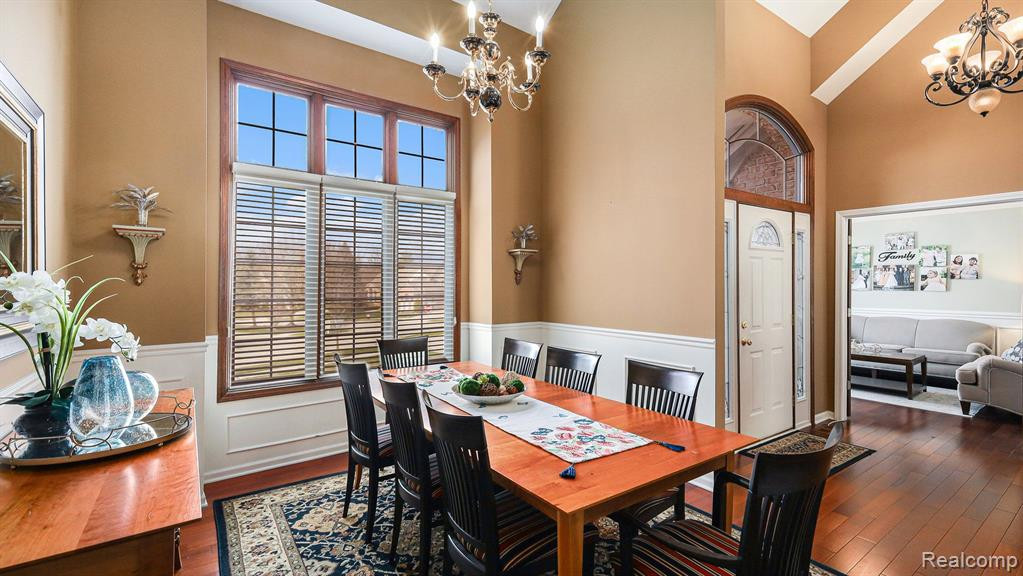 55568 N KINGSWAY Drive E, Shelby Twp, MI 48316 — Photo 6