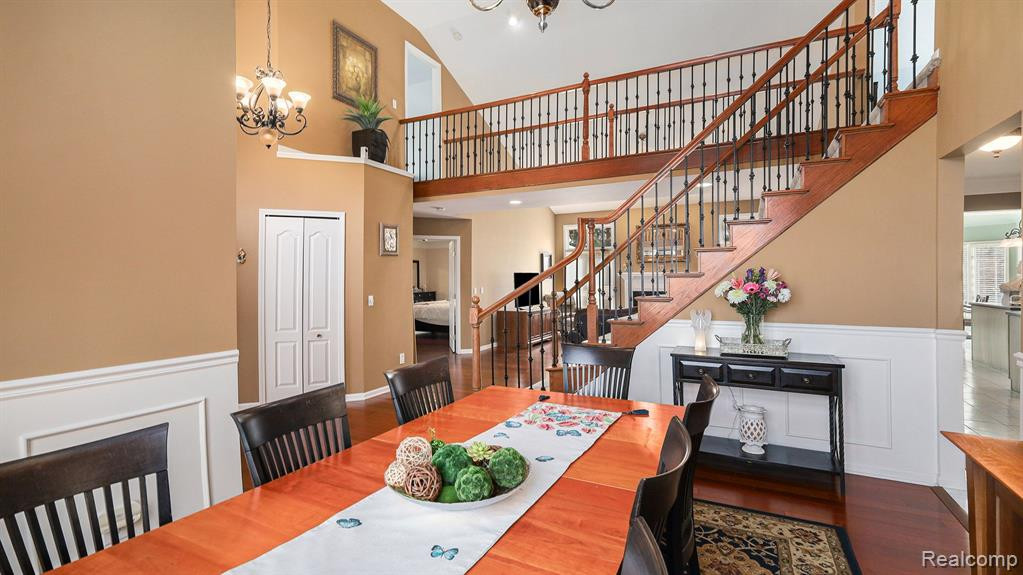 55568 N KINGSWAY Drive E, Shelby Twp, MI 48316 — Photo 8