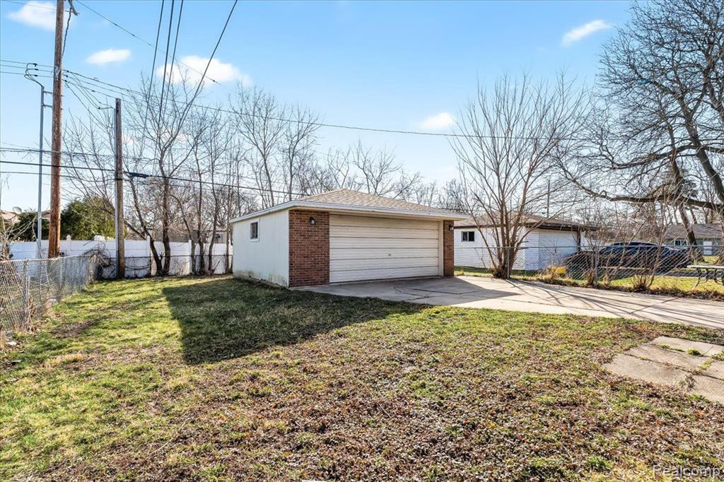 6030 WHITEFIELD Street, Dearborn Heights, MI 48127 — Photo 24