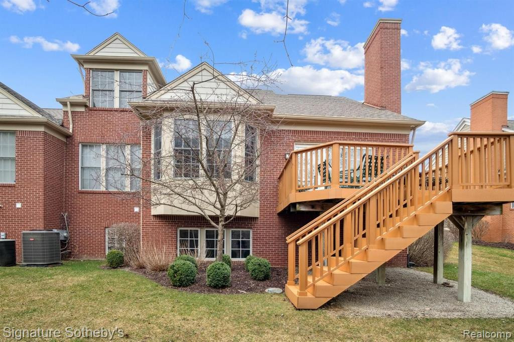 48919 Rainbow Lane S, 51, Northville, MI 48168 — Photo 2