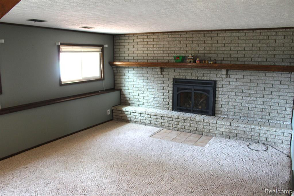 450 S CONKLIN Road, Lake Orion, MI 48362 — Photo 21